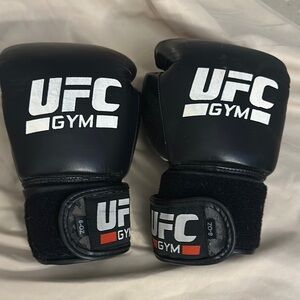 UFC Gym Black Boxing Gloves